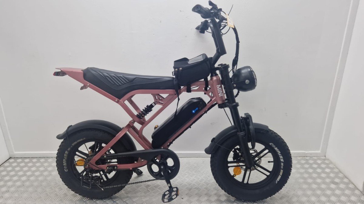 Foto van QM Wheel V20 Mini Fatbike 16 inch Achterwielmotor 468Wh Tweedehands via Budget Bike