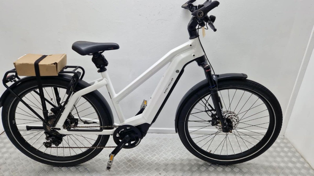 Foto van Riese & Müller Charger Mixte 3 Gt e-bike Bosch 474Wh 50cm tweedehands via Budget Bike